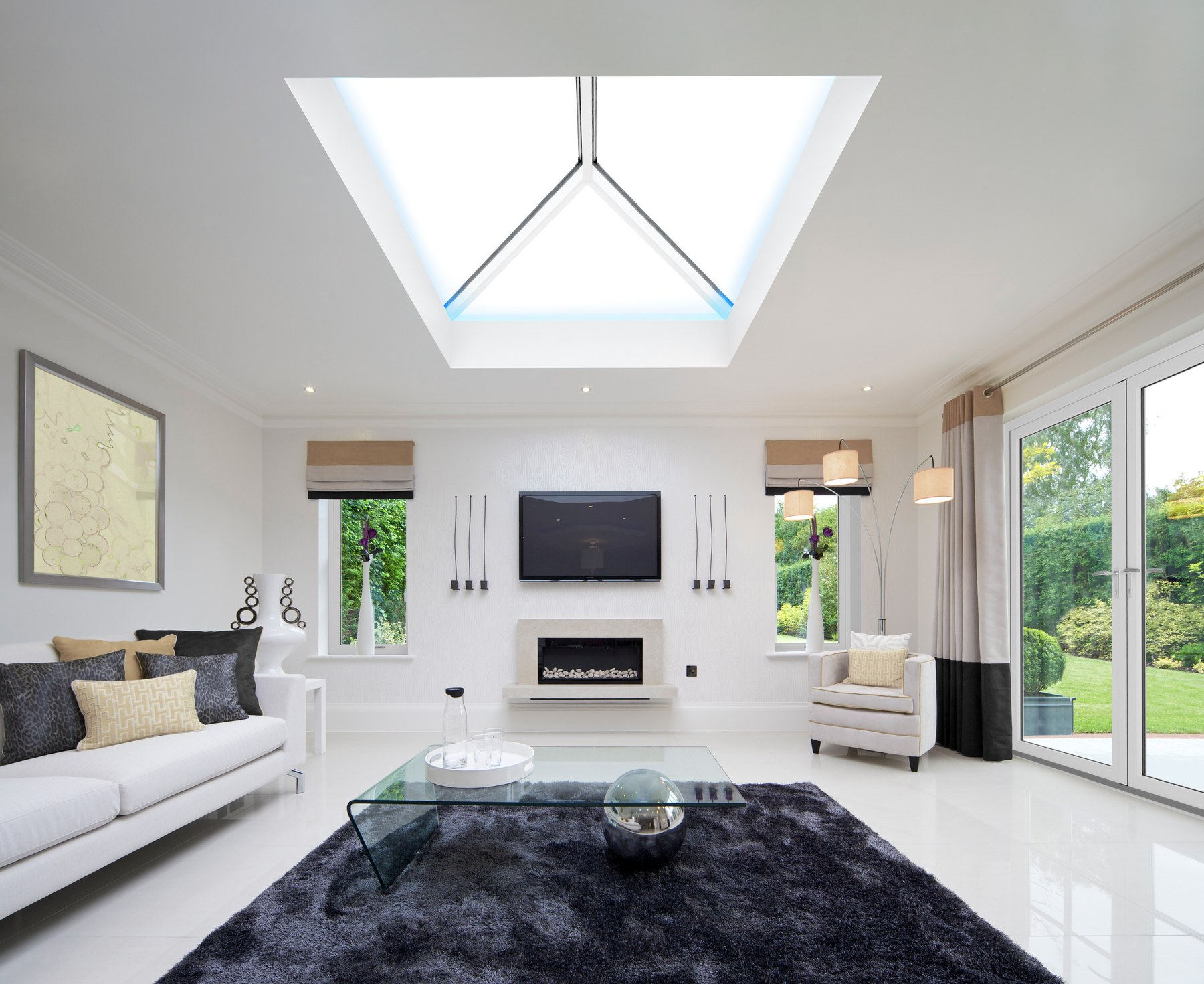 Bright glazed extension with an S1 roof lantern